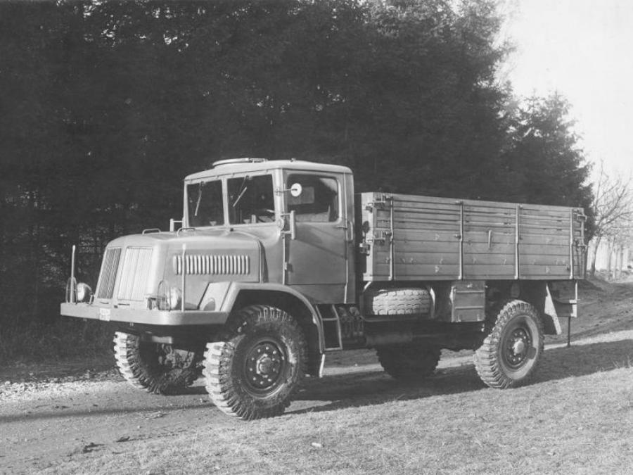  Tatra T128 1951 года  (фото 1 из 1)